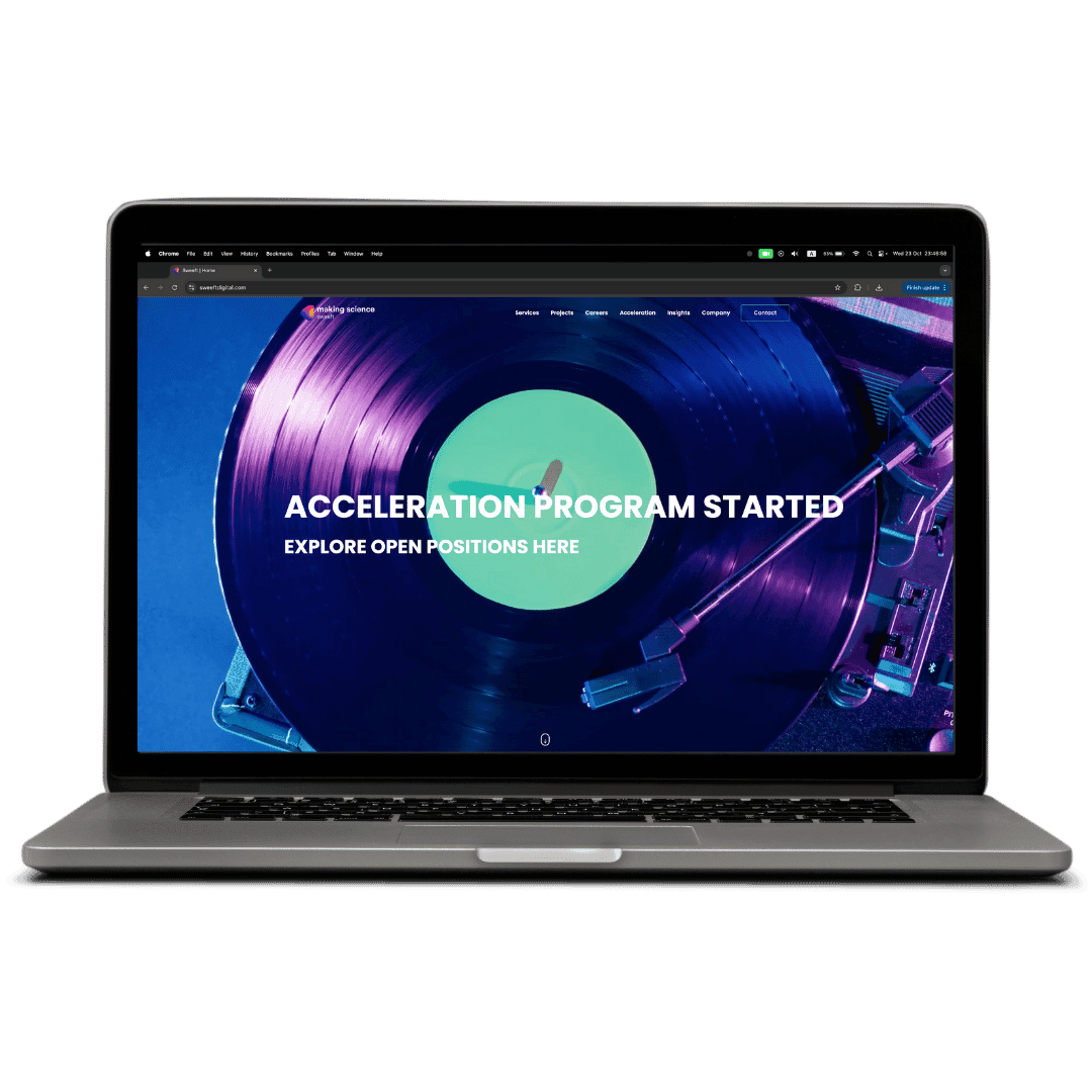 sweeft laptop mockup